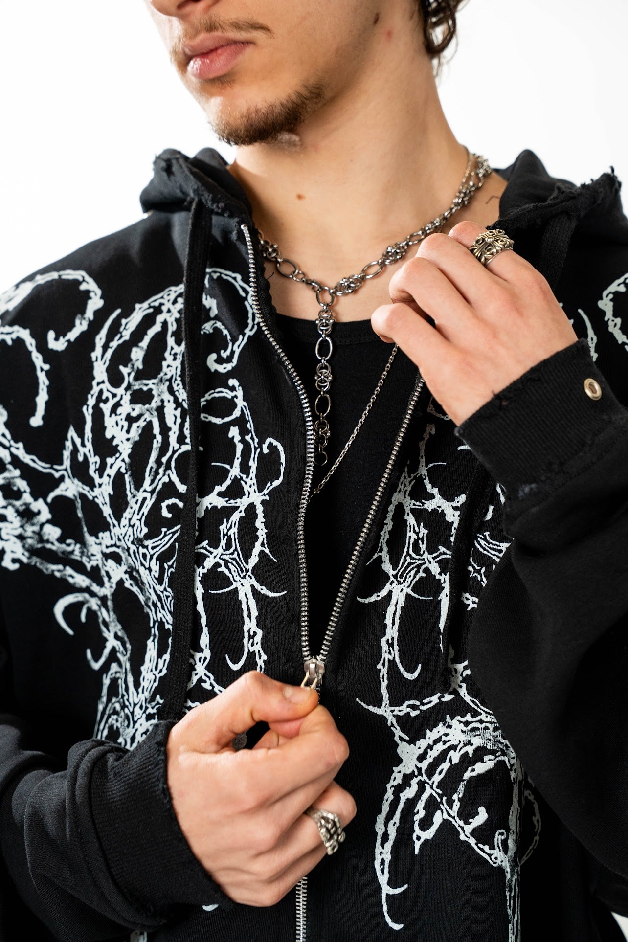 Cropped front tribal zipper - (Black-Distressed)